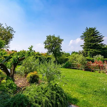 Villa Paradiso *